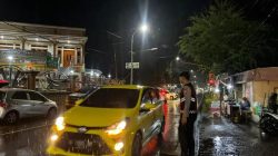 Sat Samapta Polres Pasuruan Amankan Sholat Tarawih di Wilayah Beji, Situasi Aman dan Kondusif