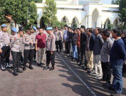 Kapolres Pasuruan Sidak Cek Kehadiran Anggota Pasca Hari Raya Lebaran, Nihil Ketidakhadiran   